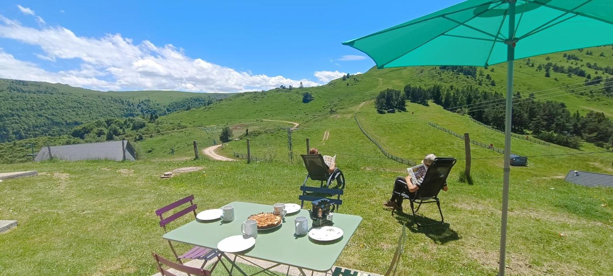 Gite Avec Vue Exceptionnelle Sur Les Montagnes Camurac Exteriér fotografie