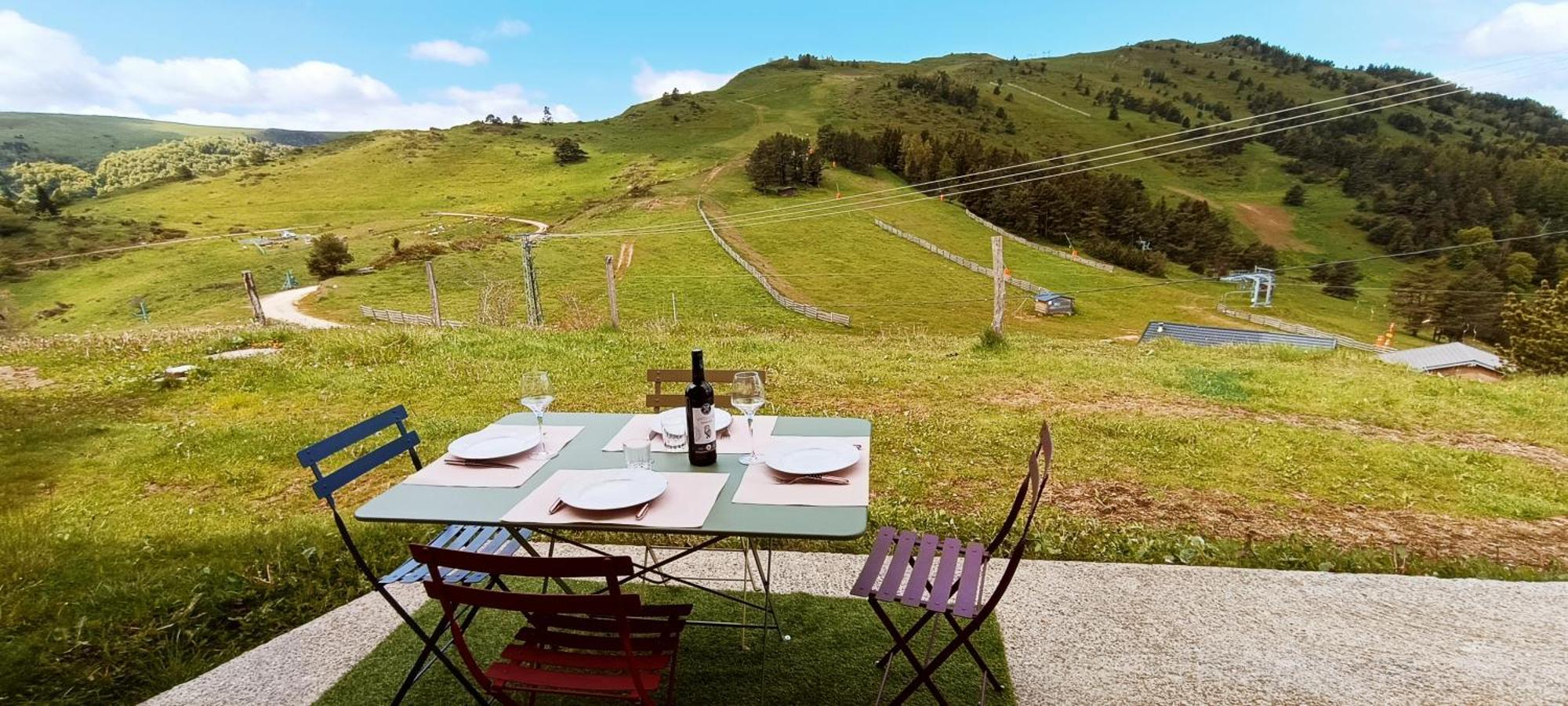 Gite Avec Vue Exceptionnelle Sur Les Montagnes Camurac Exteriér fotografie