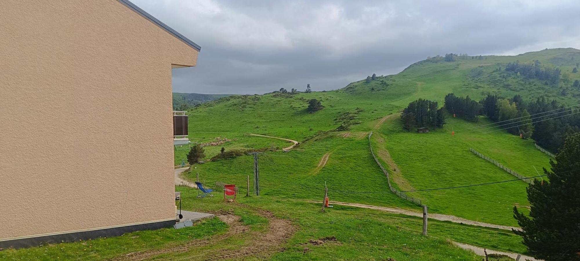 Gite Avec Vue Exceptionnelle Sur Les Montagnes Camurac Exteriér fotografie